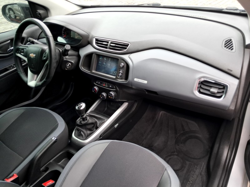 ONIX 1.4 MPFI ACTIV 8V FLEX 4P MANUAL - 2019 - CAXIAS DO SUL