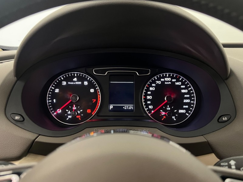 Q3 2.0 TFSI QUATTRO 4P GASOLINA S TRONIC - 2015 - FLORES DA CUNHA