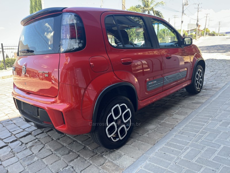 UNO 1.4 SPORTING 8V FLEX 4P AUTOMÁTICO - 2016 - VERANóPOLIS