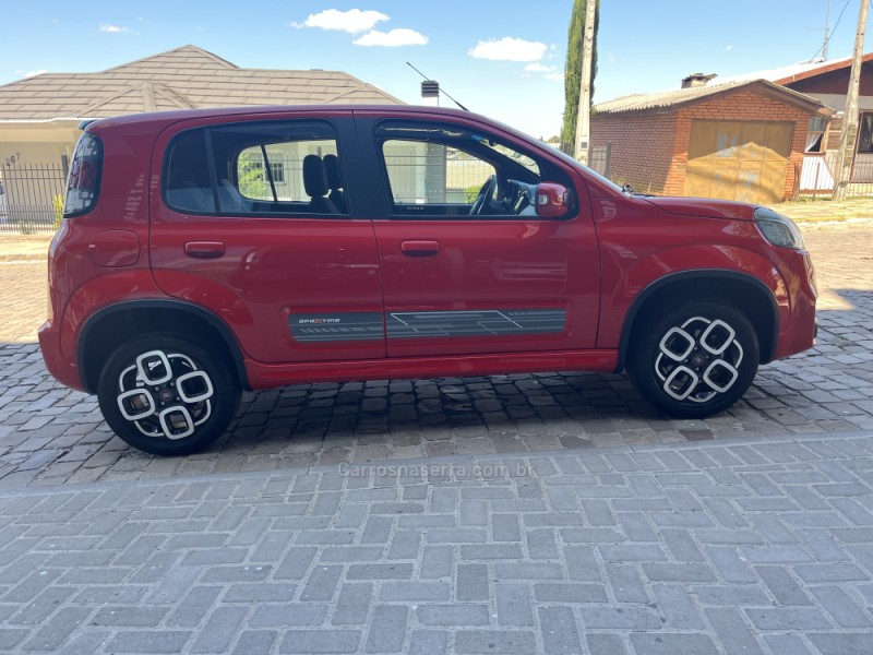 UNO 1.4 SPORTING 8V FLEX 4P AUTOMÁTICO - 2016 - VERANóPOLIS