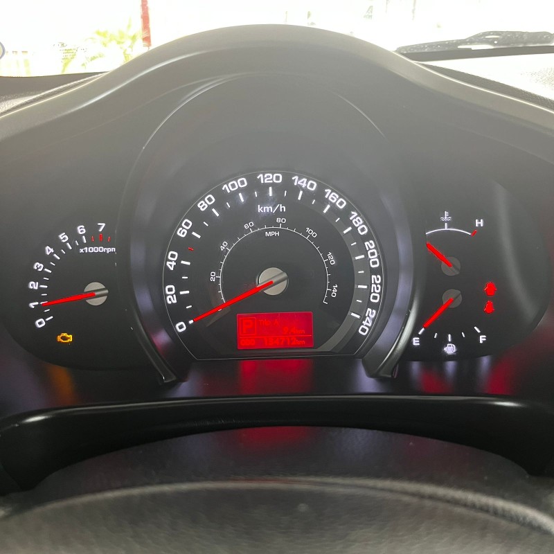 SPORTAGE 2.0 EX 4X2 16V FLEX 4P AUTOMÁTICO - 2013 - CAXIAS DO SUL