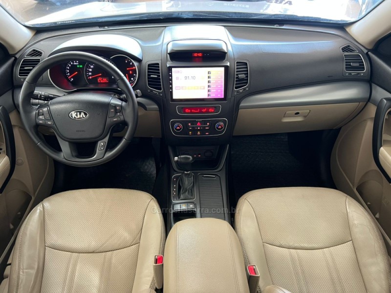 SORENTO 2.4 EX2 4X2 16V GASOLINA 4P AUTOMÁTICO - 2015 - TAQUARA