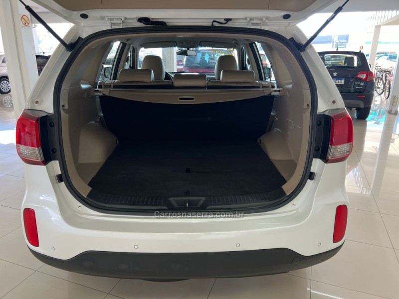 SORENTO 2.4 EX2 4X2 16V GASOLINA 4P AUTOMÁTICO - 2015 - TAQUARA