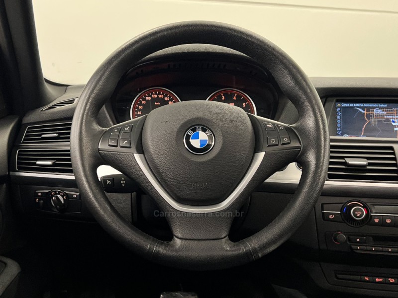 X5 4.4 4X4 50I SPORT V8 32V GASOLINA 4P AUTOMÁTICO - 2011 - FLORES DA CUNHA