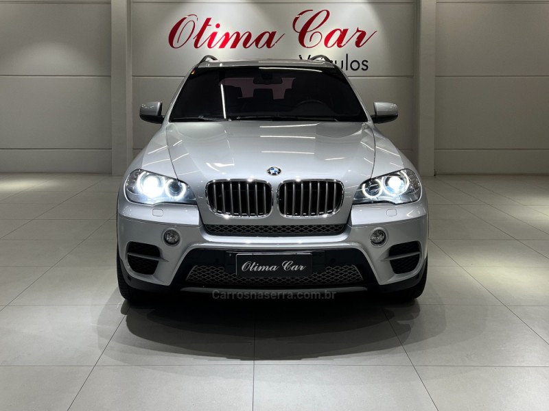 X5 4.4 4X4 50I SPORT V8 32V GASOLINA 4P AUTOMÁTICO - 2011 - FLORES DA CUNHA