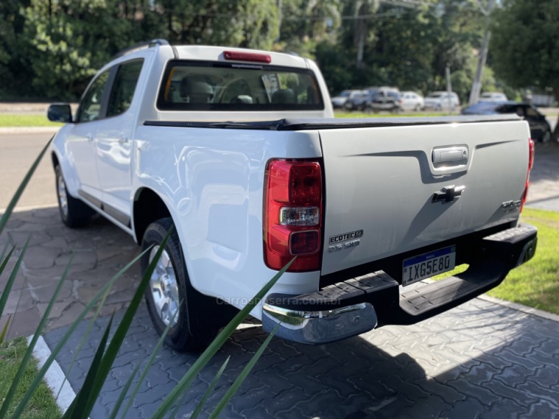 S10 2.5 LTZ 4X2 CD 16V FLEX 4P MANUAL - 2016 - GUAPORé