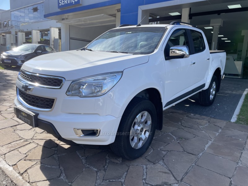 S10 2.5 LTZ 4X2 CD 16V FLEX 4P MANUAL - 2016 - GUAPORé