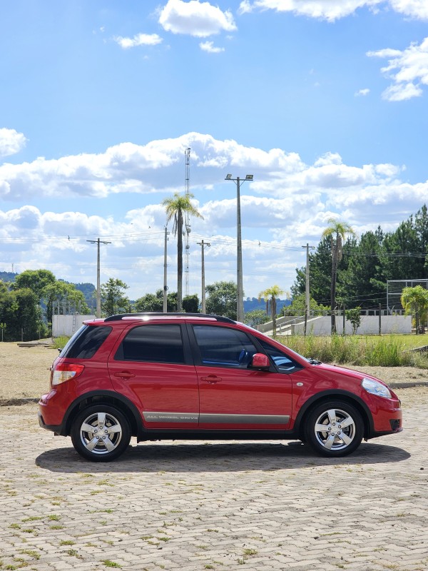 SX4 2.0 4X4 16V GASOLINA 4P MANUAL - 2011 - ANTôNIO PRADO