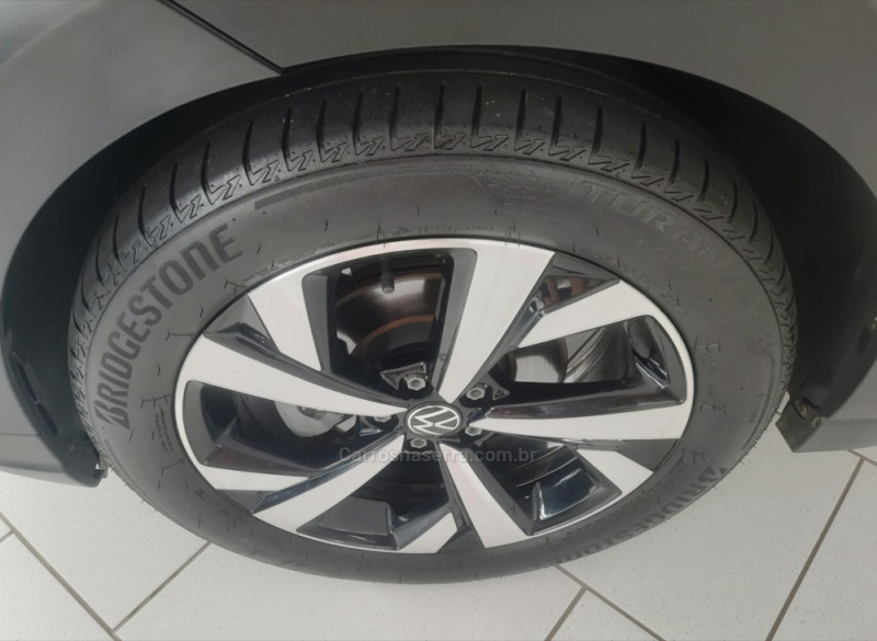 NIVUS 1.0 TSI HIGHLINE FLEX 4P AUTOMÁTICO - 2021 - GARIBALDI