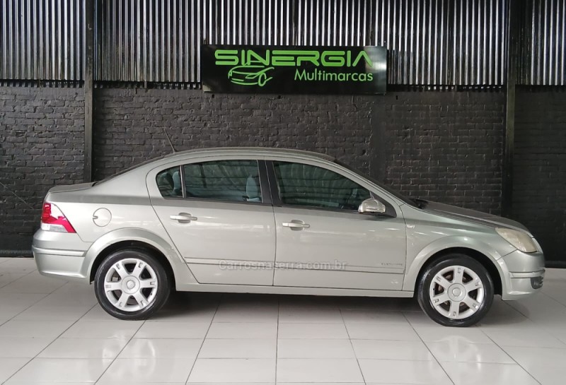 VECTRA 2.0 MPFI ELEGANCE 8V FLEX 4P MANUAL - 2006 - CAXIAS DO SUL