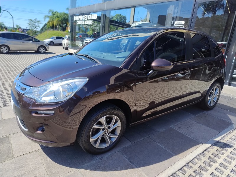 C3 1.2 TENDANCE PURE TECH 12V 4P MANUAL