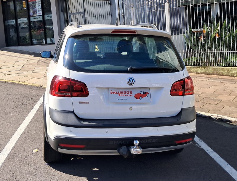 SPACE CROSS 1.6 MI 8V FLEX 4P MANUAL - 2014 - FLORES DA CUNHA