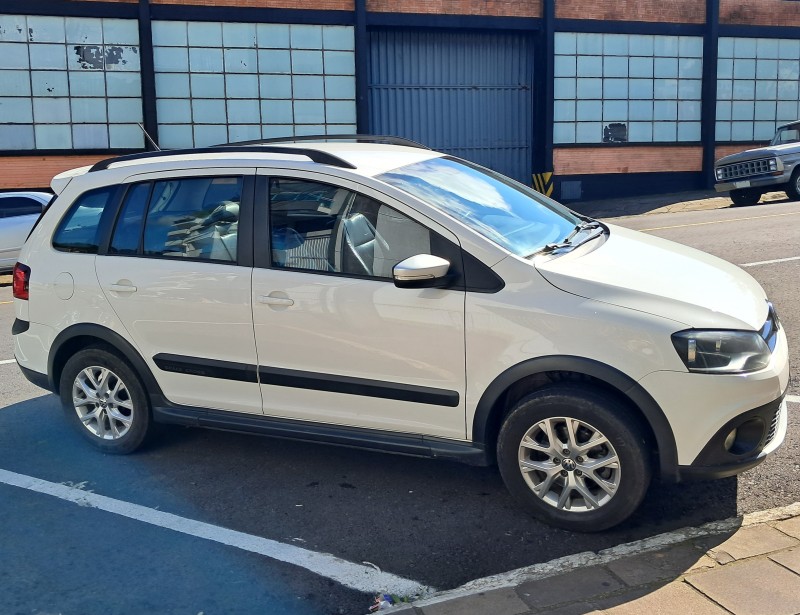 SPACE CROSS 1.6 MI 8V FLEX 4P MANUAL - 2014 - FLORES DA CUNHA