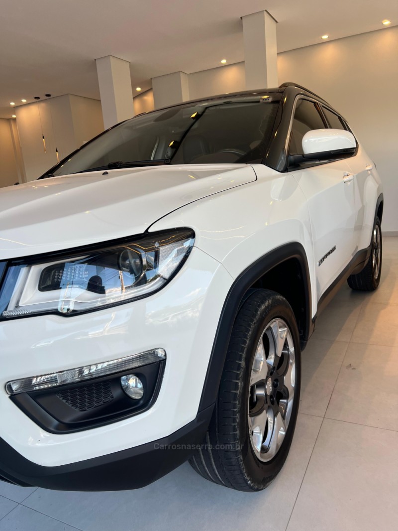 COMPASS 2.0 16V DIESEL LONGITUDE 4X4 AUTOMÁTICO - 2019 - CAXIAS DO SUL