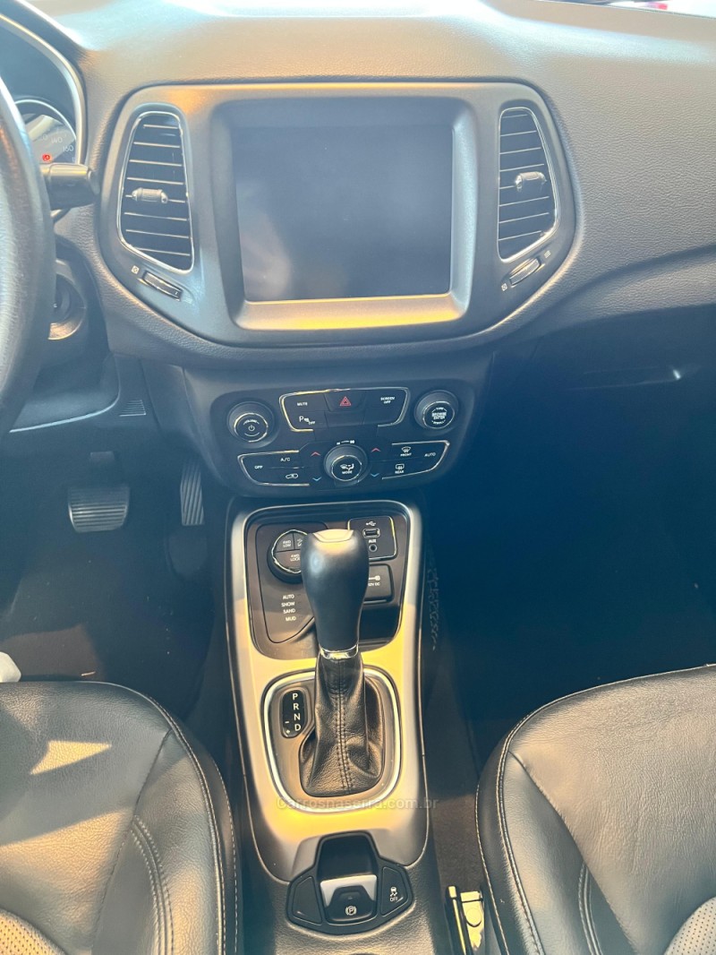 COMPASS 2.0 16V DIESEL LONGITUDE 4X4 AUTOMÁTICO - 2019 - CAXIAS DO SUL