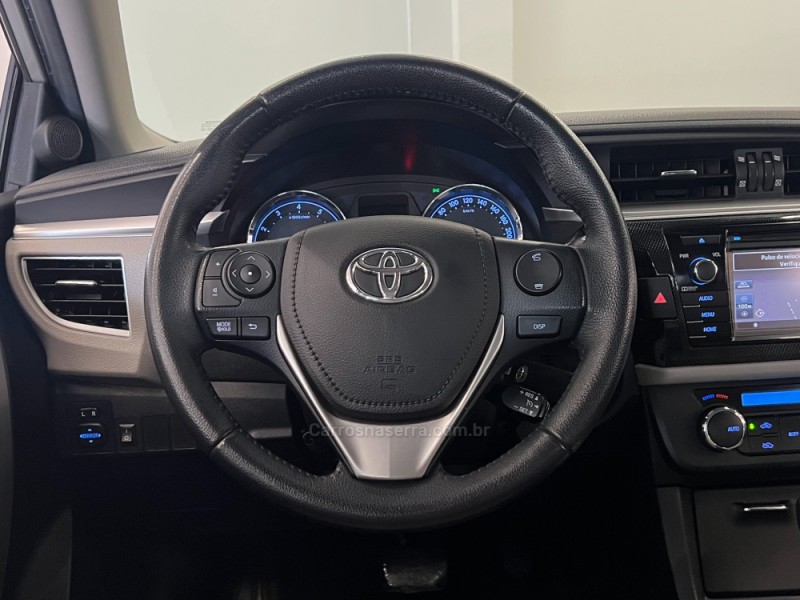 COROLLA 2.0 XEI 16V FLEX 4P AUTOMÁTICO - 2015 - FLORES DA CUNHA