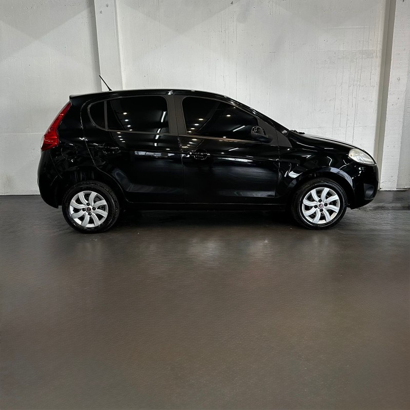 PALIO 1.4 MPI ATTRACTIVE 8V FLEX 4P MANUAL - 2013 - CAXIAS DO SUL