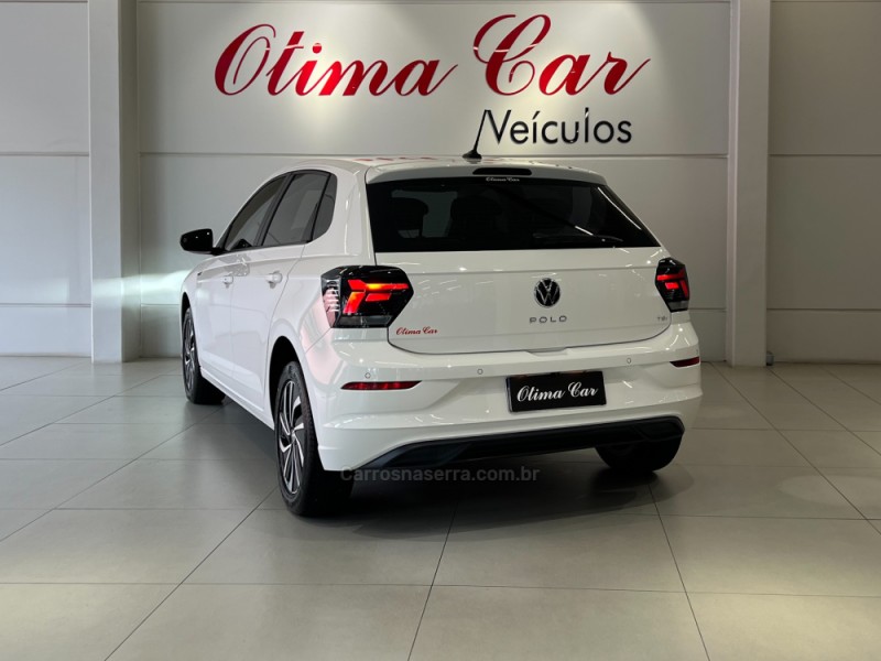 POLO 1.0 170 TSI 12V HIGHLINE FLEX 4P AUTOMÁTICO - 2024 - FLORES DA CUNHA