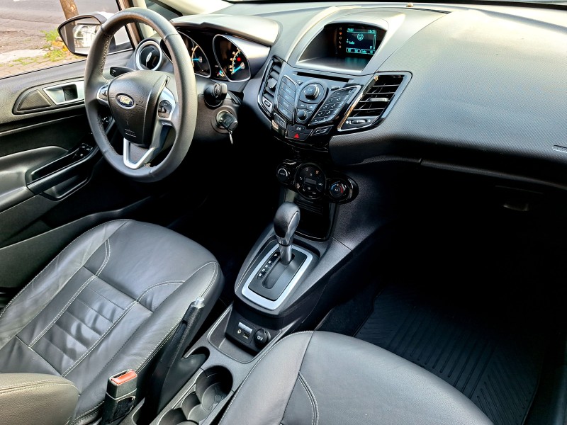 FIESTA 1.6 TITANIUM HATCH 16V FLEX 4P AUTOMÁTICO - 2015 - CAXIAS DO SUL