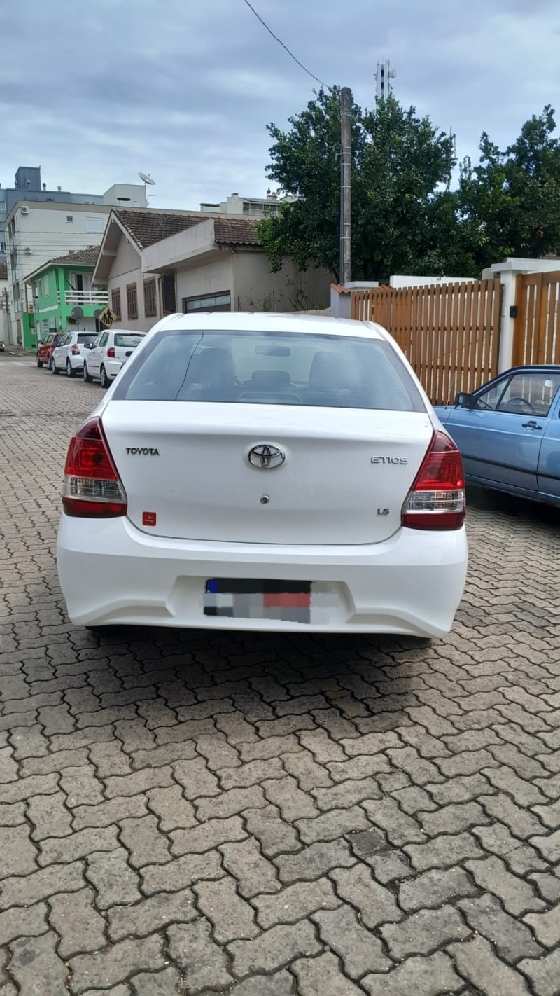 ETIOS 1.5 X PLUS SEDAN 16V FLEX 4P AUTOMÁTICO - 2020 - ESTRELA