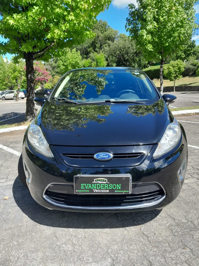 FIESTA 1.6 SE HATCH PLUS 16V FLEX 4P MANUAL - 2012 - CAXIAS DO SUL