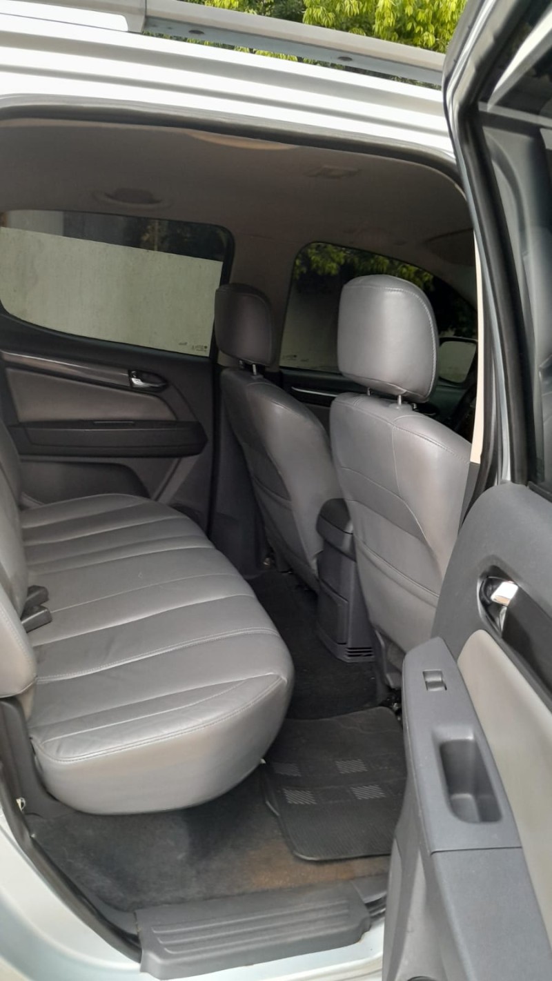 S10 2.4 LTZ 4X2 CD 8V FLEX 4P MANUAL - 2013 - ESTRELA