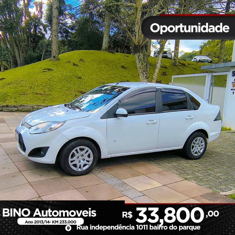 FIESTA 1.6 ROCAM SE SEDAN 8V FLEX 4P MANUAL