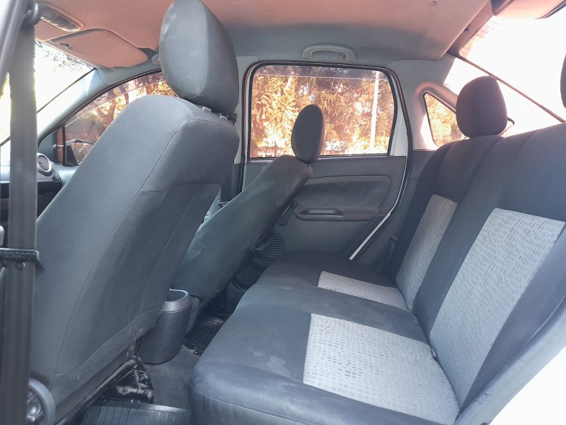 FIESTA 1.6 ROCAM SE SEDAN 8V FLEX 4P MANUAL - 2014 - FARROUPILHA