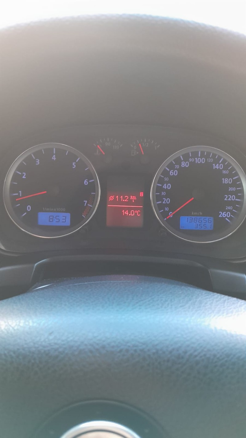 GOLF 1.6 MI SPORTLINE 8V FLEX 4P MANUAL - 2010 - ESTRELA