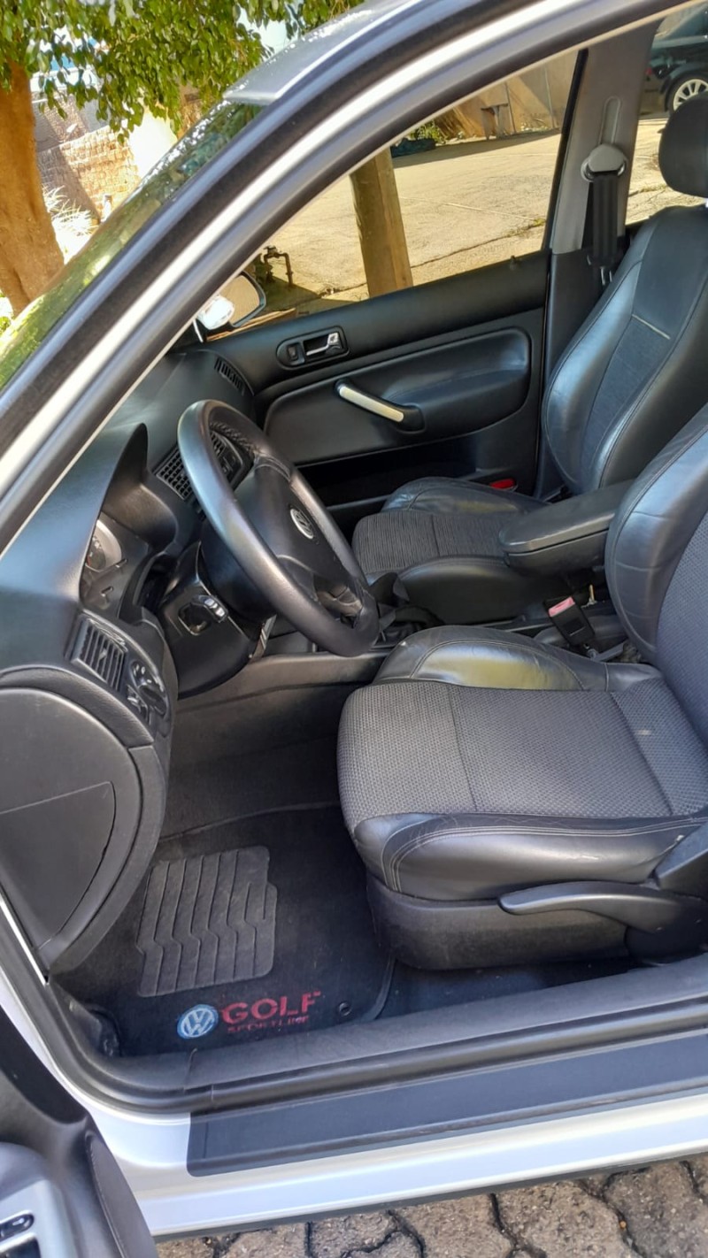 GOLF 1.6 MI SPORTLINE 8V FLEX 4P MANUAL - 2010 - ESTRELA