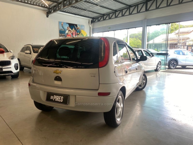 CORSA 1.0 MPFI JOY 8V GASOLINA 4P MANUAL - 2004 - CAXIAS DO SUL