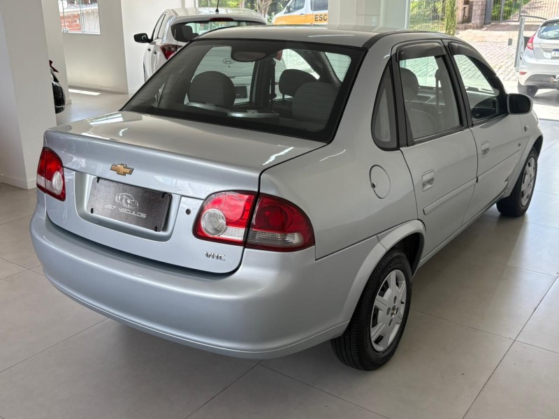 CORSA 1.0 MPFI CLASSIC SEDAN 8V GASOLINA 4P MANUAL - 2011 - BENTO GONçALVES