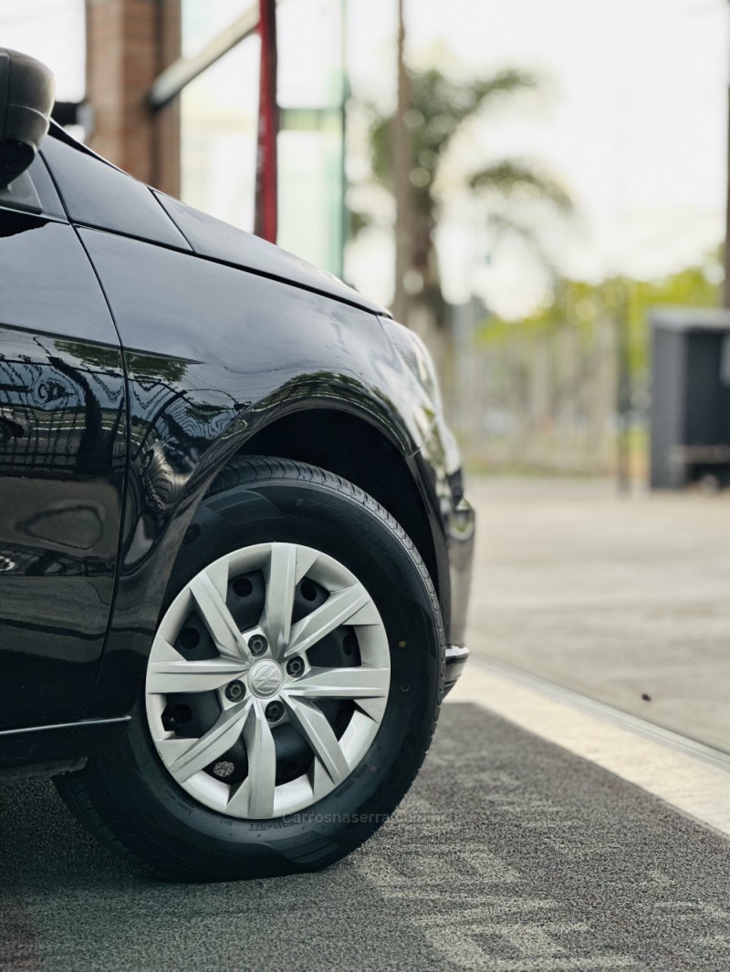 GOL 1.0 12V MPI TOTALFLEX TRENDLINE 4P MANUAL - 2023 - CANELA