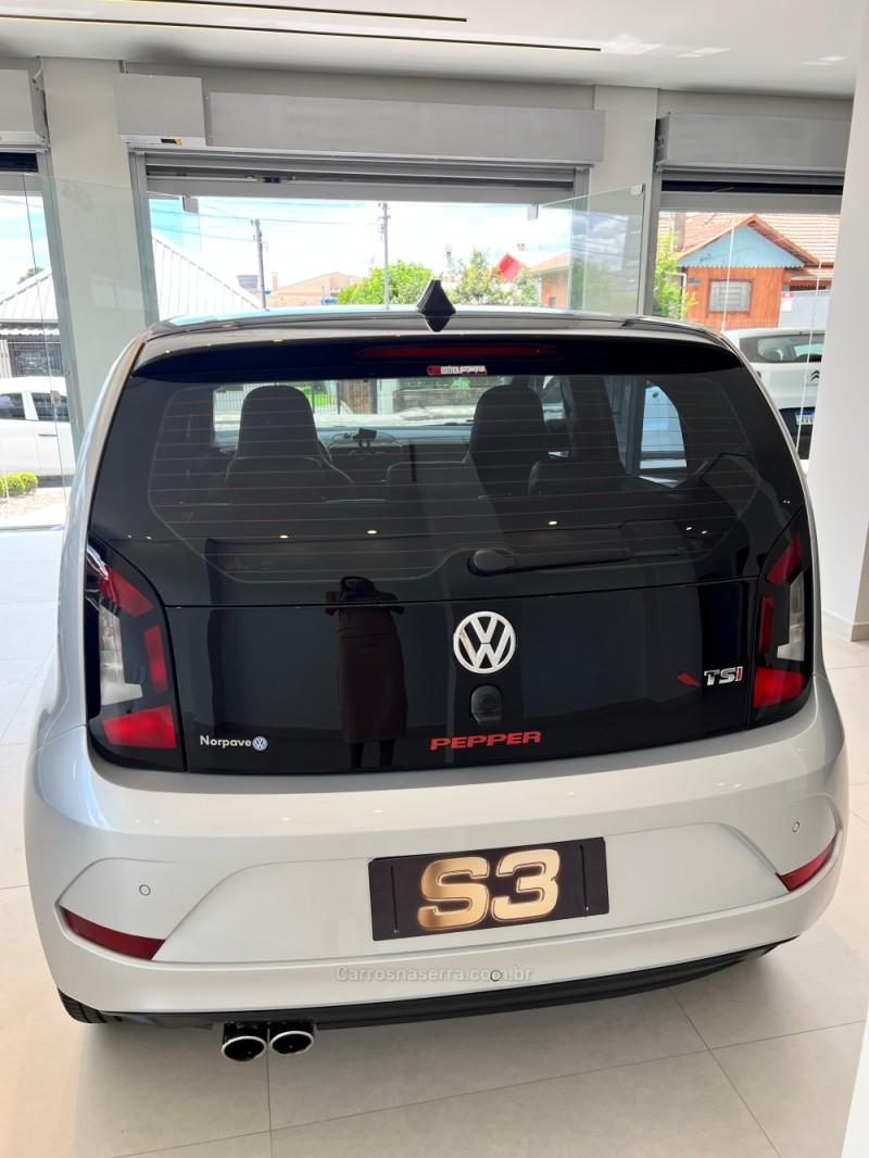 UP 1.0 TSI PEPPER UP 12V FLEX 4P MANUAL - 2018 - CAXIAS DO SUL