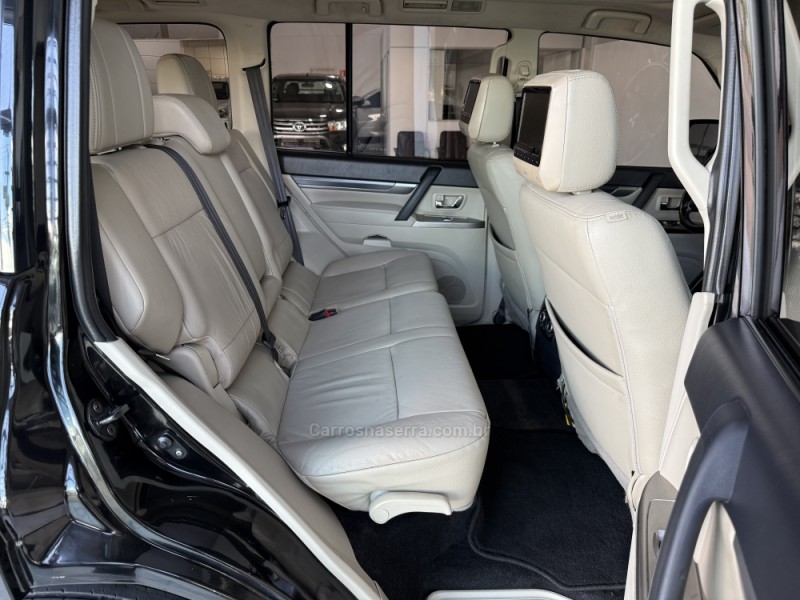 PAJERO FULL 3.2 HPE 4X4 16V TURBO INTERCOOLER DIESEL 4P AUTOMÁTICO - 2016 - BENTO GONçALVES