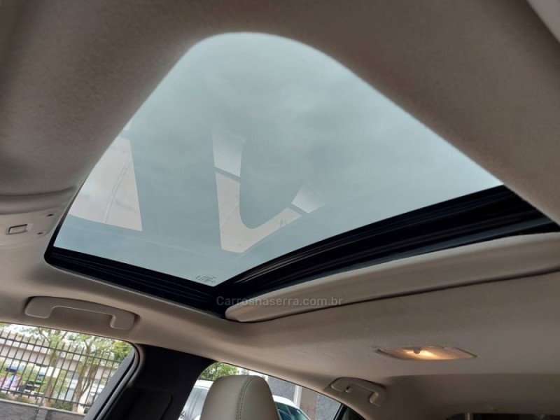 COROLLA 1.8 ALTIS PREMIUM 16V HÍBRIDO 4P AUTOMÁTICO - 2023 - NOVO HAMBURGO