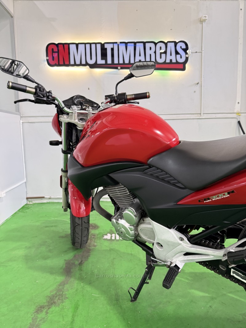 CB 300R  - 2010 - CAXIAS DO SUL