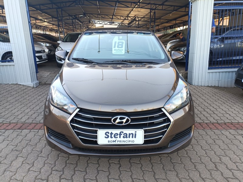 HB20S 1.6 COMFORT PLUS 16V FLEX 4P AUTOMÁTICO - 2018 - BOM PRINCíPIO