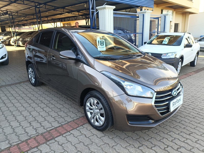 HB20S 1.6 COMFORT PLUS 16V FLEX 4P AUTOMÁTICO - 2018 - BOM PRINCíPIO