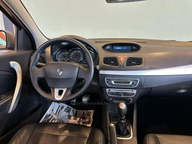 FLUENCE 2.0 DYNAMIQUE 16V FLEX 4P MANUAL - 2011 - CAXIAS DO SUL