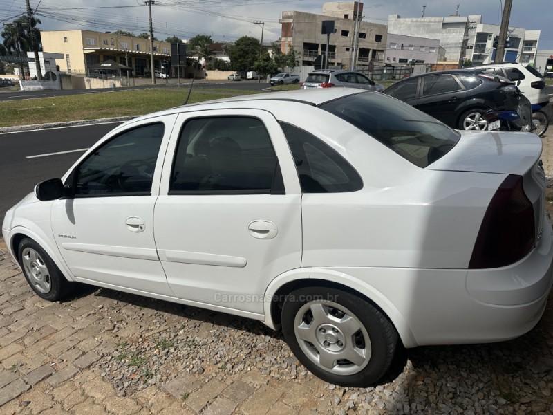 CORSA 1.4 MPFI PREMIUM SEDAN 8V FLEX 4P MANUAL - 2011 - SãO MARCOS