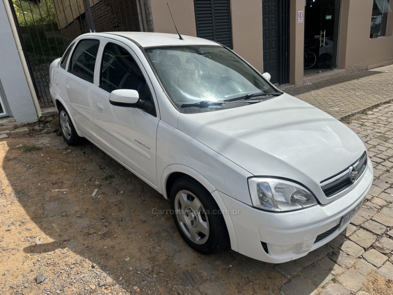 corsa 1.4 mpfi premium sedan 8v flex 4p manual 2011 sao marcos