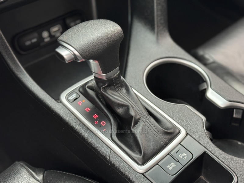 SPORTAGE 2.0 LX2 OFF G3 FLEX 4P AUTOMÁTICO - 2017 - CARLOS BARBOSA