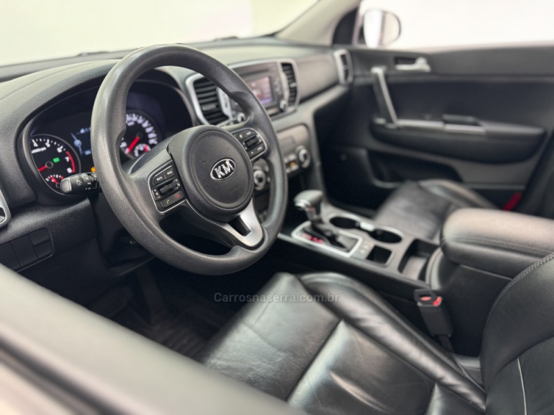 SPORTAGE 2.0 LX2 OFF G3 FLEX 4P AUTOMÁTICO - 2017 - CARLOS BARBOSA