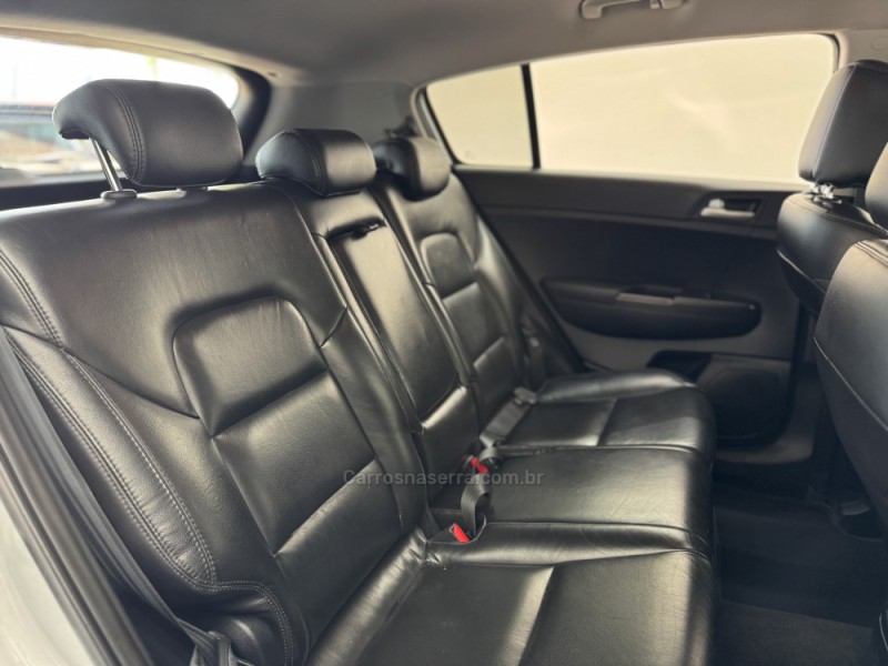 SPORTAGE 2.0 LX2 OFF G3 FLEX 4P AUTOMÁTICO - 2017 - CARLOS BARBOSA