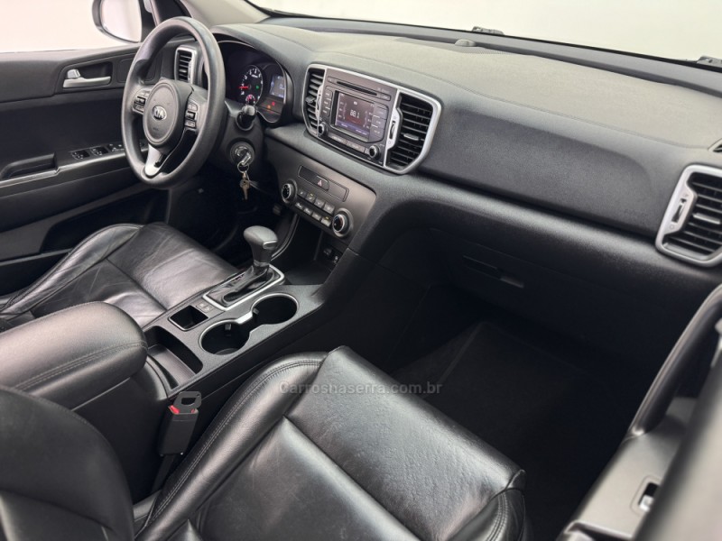 SPORTAGE 2.0 LX2 OFF G3 FLEX 4P AUTOMÁTICO - 2017 - CARLOS BARBOSA