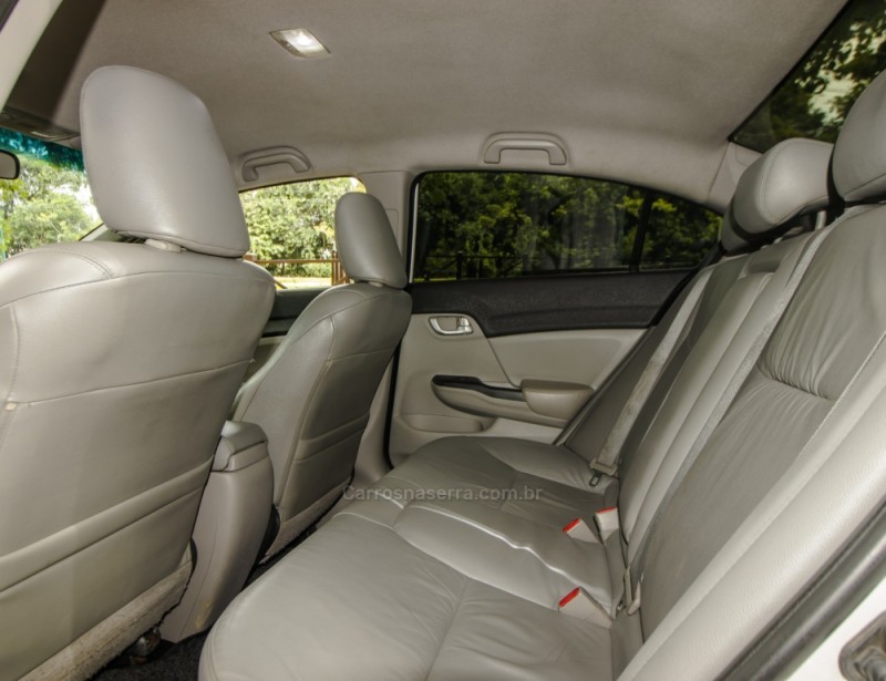 CIVIC 2.0 LXR 16V FLEX 4P AUTOMÁTICO - 2015 - NOVO HAMBURGO