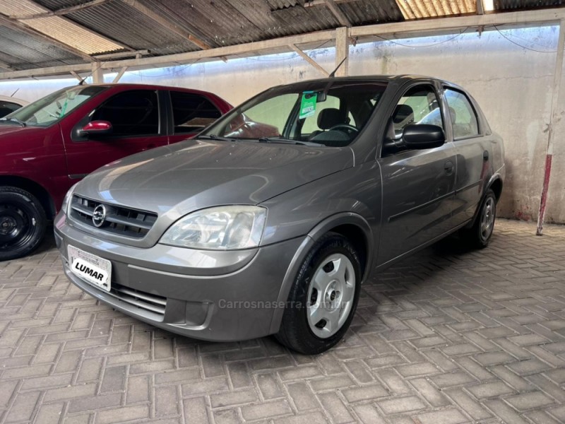 CORSA 1.0 MPFI SEDAN 8V GASOLINA 4P MANUAL - 2004 - GARIBALDI
