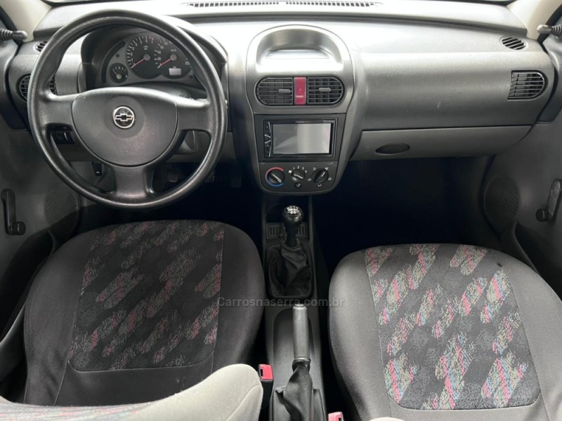 CORSA 1.0 MPFI SEDAN 8V GASOLINA 4P MANUAL - 2004 - GARIBALDI