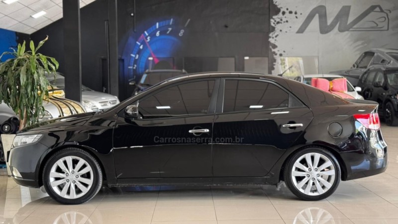 CERATO 1.6 EX3 SEDAN 16V GASOLINA 4P AUTOMÁTICO - 2013 - ESTâNCIA VELHA